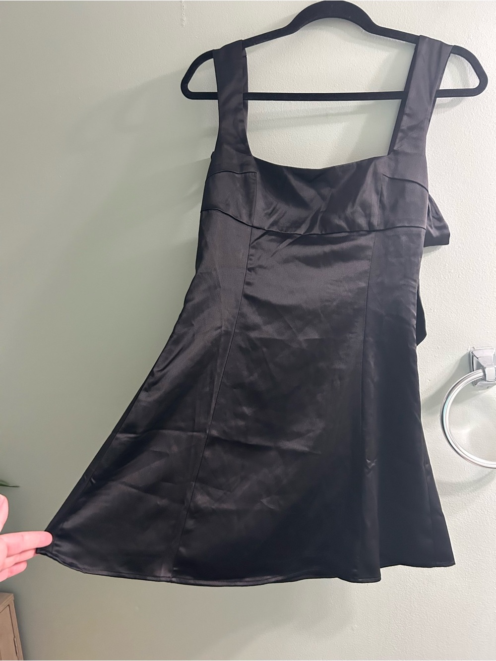 NWT Urban Outfitters Bri Double Bow Satin Mini Dress in black - Picture 4 of 9